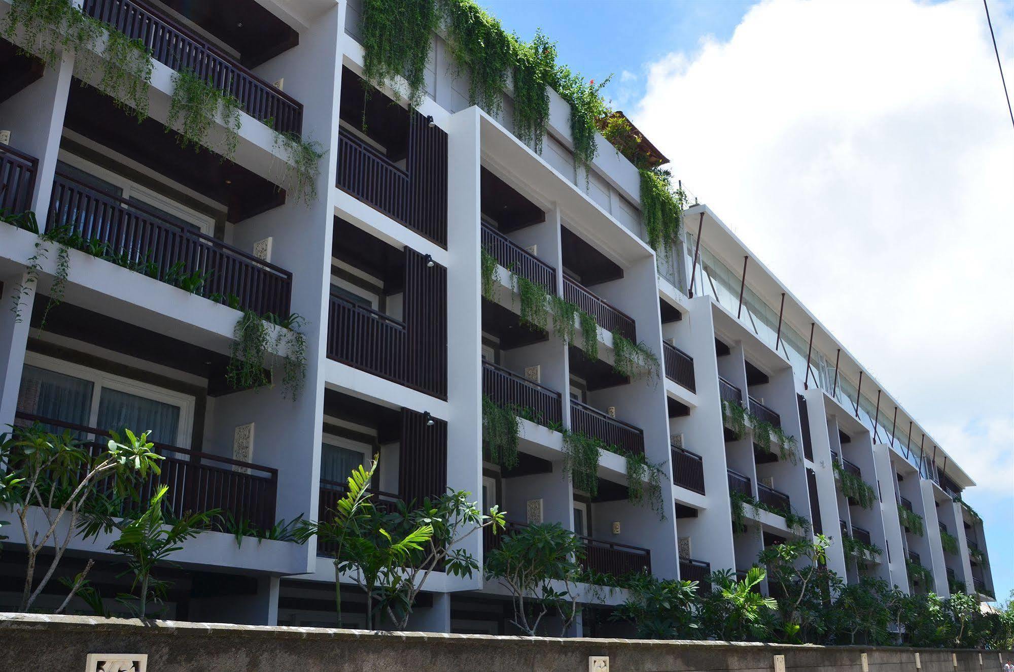 Singkenken Boutique Hotel Seminyak Exterior foto